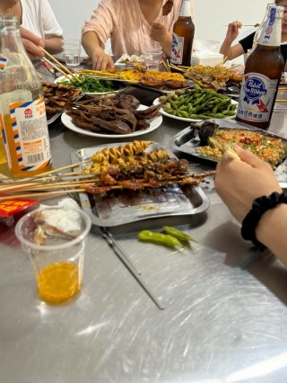 有饭无局