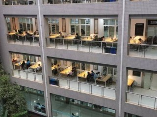 黑龙江工商学院学费多少钱一年2026（2025收费标准）