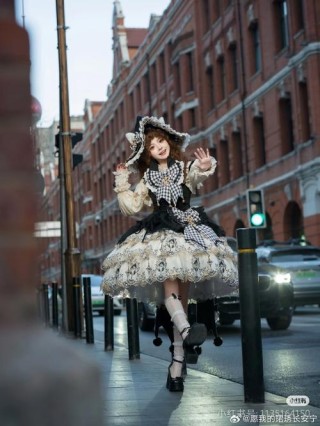 岁月彷徨，爱已换装