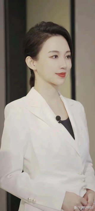 潘晓婷：不是天后，是风一样的女子