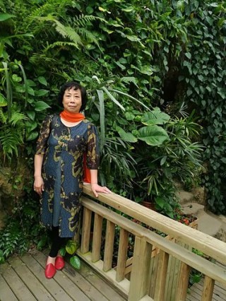 题少年时东湖小照