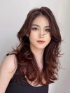 为什么推荐熟女留“长卷发”？时髦不说，关键有女人味还显脸小