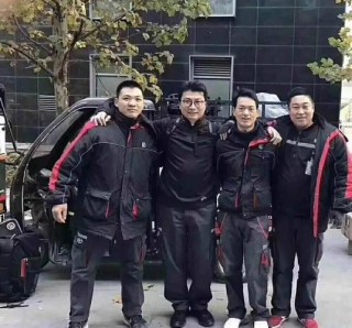 王卫：9次抵押家产，26岁成就顺丰王国