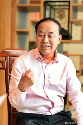 立白创始人陈凯旋：不懈奋斗，一包洗衣粉干出200亿大生意