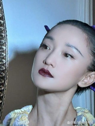 周迅老了，是时候做个决定了