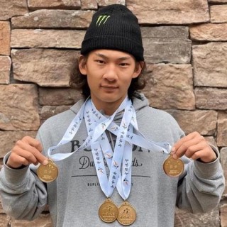 山不在高，有苏翊鸣；水不在深，有谷爱凌