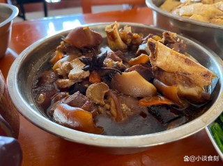 媳妇过生日，江西一家4口的生日晚餐，太“豪横”，晒朋友圈火了