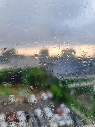 任思绪飘在夜里