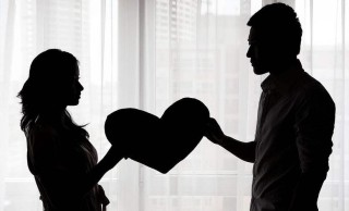 别用爱绑架婚姻