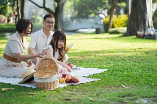 用休闲度假游犒劳家人