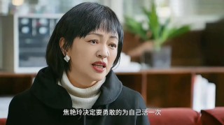 48岁的她说为了演戏，多次放弃嫁豪门，如今想做妈妈，又怕做不好