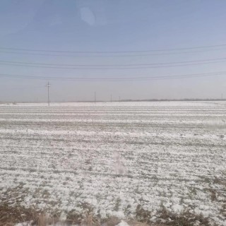 弱雪一场，田地一亩