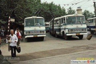 又一次坐老式电车