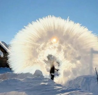 睡着的水，起舞的冰