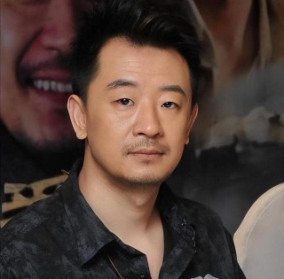 黄海波：“男七号”的奋斗史