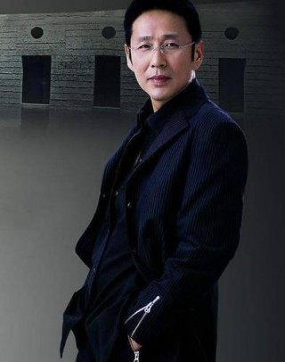 陈道明写于60岁前夕：无用方得从容