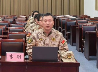 他把人武部职工和专武干部“宠上天”！