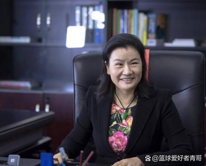 中国新女首富周群飞：创业是我人生中最有意义的事  第1张