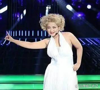 贾玲：梦露与青蛙  第1张