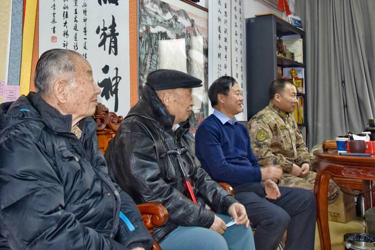 赠某离休企业家  第1张