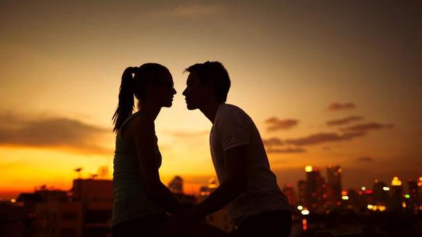 现实生活中爱情  第1张