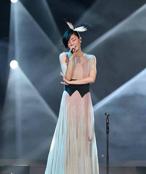 歌后王菲教你做爱情皇后  第1张