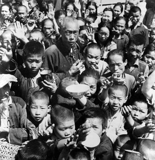 童年的回忆——吃忆苦餐  第1张