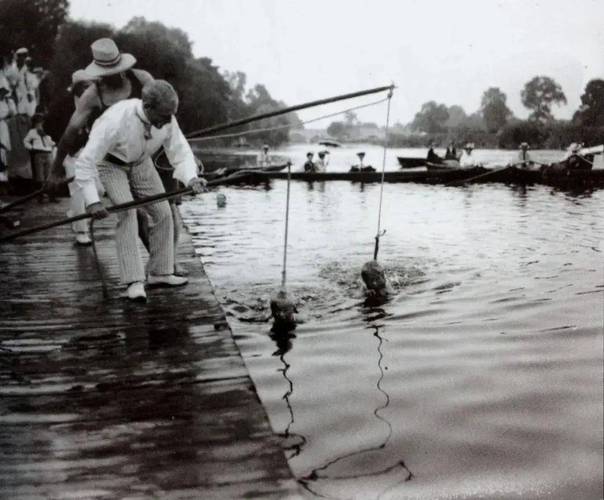 童年的回忆——钓鱼  第1张
