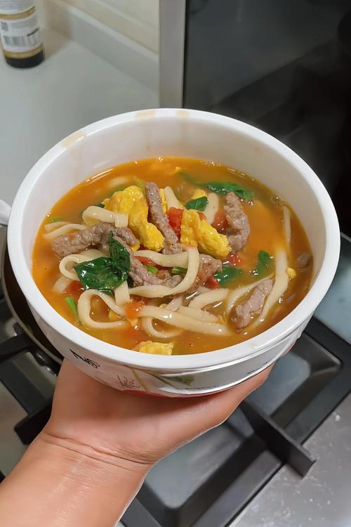 一碗鸡蛋面  第1张