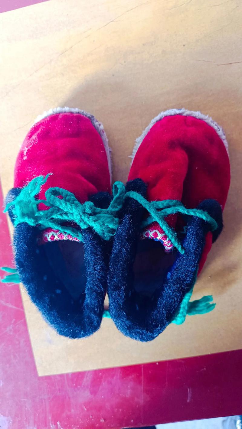 母亲做的布鞋  第1张