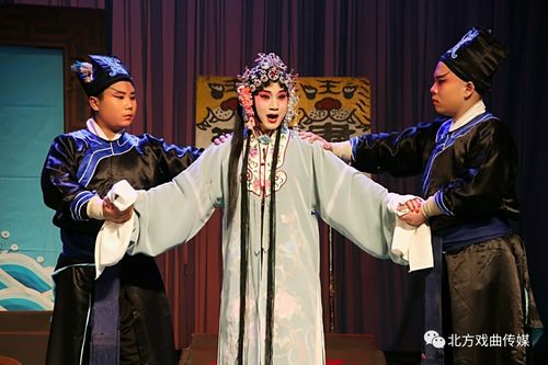 景帅晓月  第1张