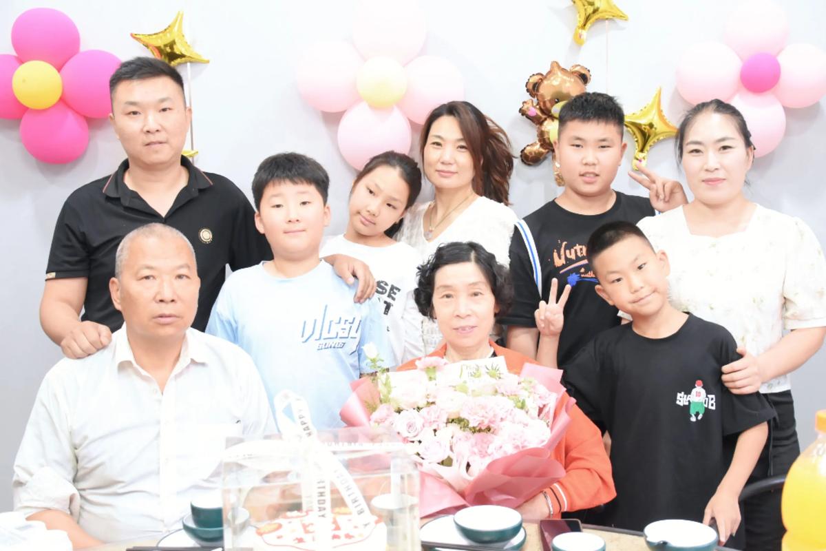 幸福，就是在一起  第1张