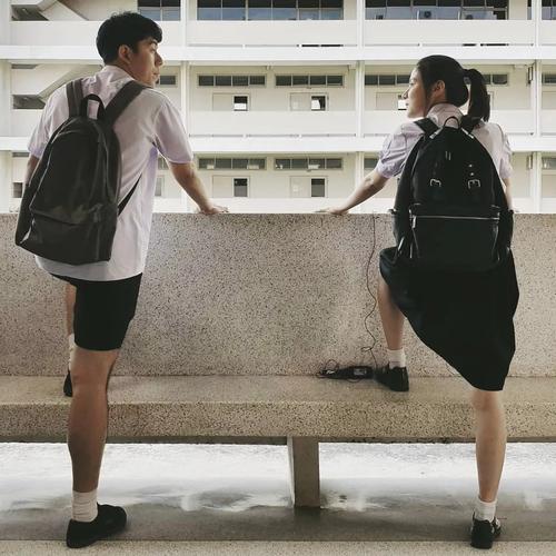 施小姐的小生活|友情未达 恋人未满  第1张