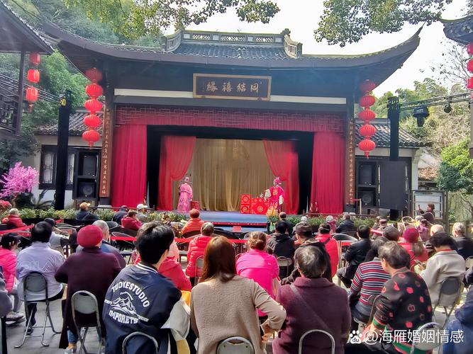 别开生面的演出  第1张