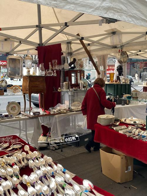 逛巴黎旧货市场  第1张