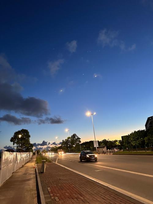 一转眼,傍晚 第1张 一转眼,傍晚 第1张