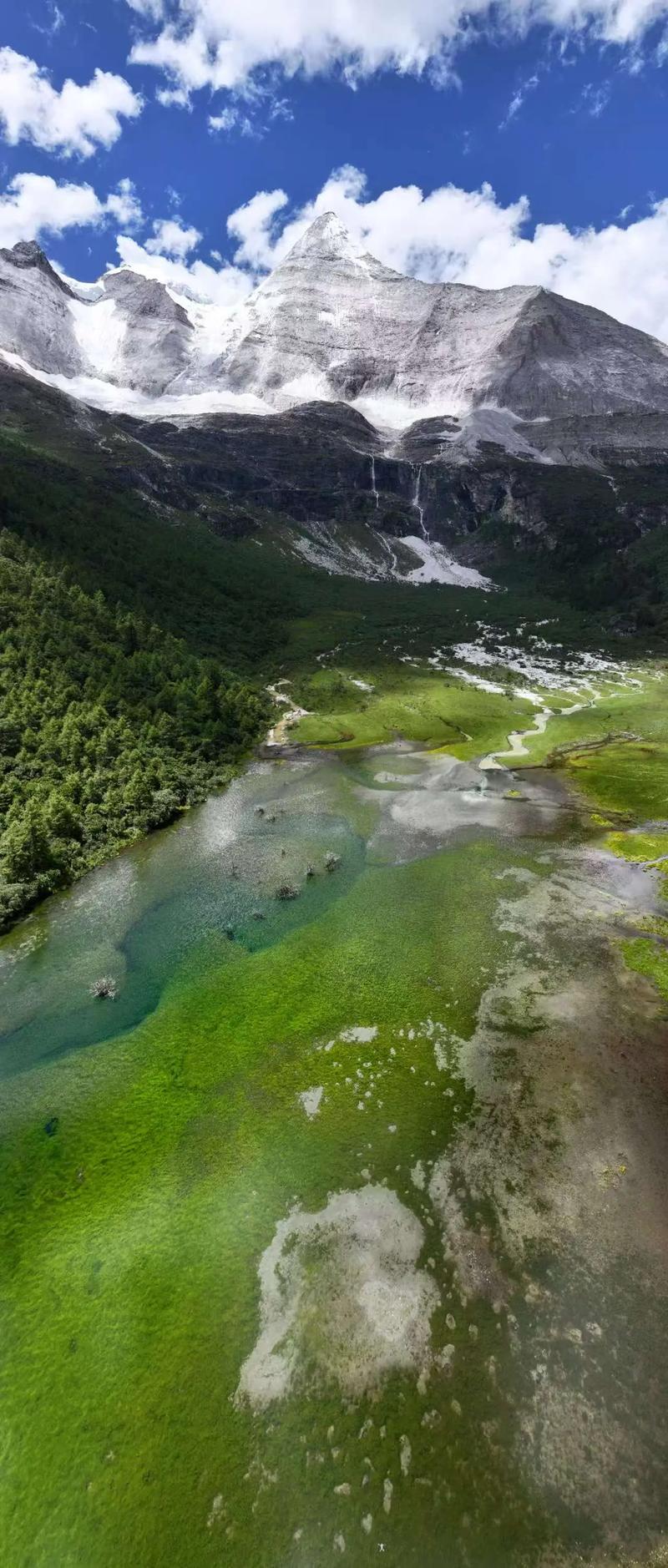 山顶与山脚  第1张