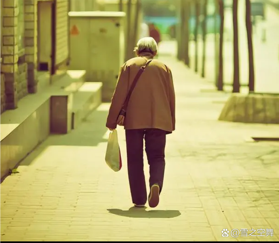 等待中的未归  第1张