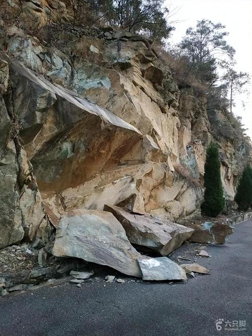 岩石不动了  第1张