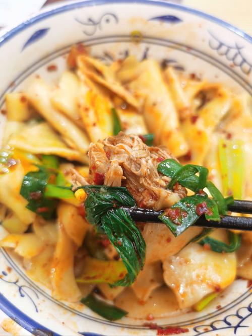 雪花片片揪面飘  第1张