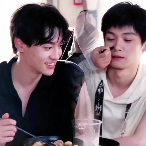 月月老公的老婆  第1张