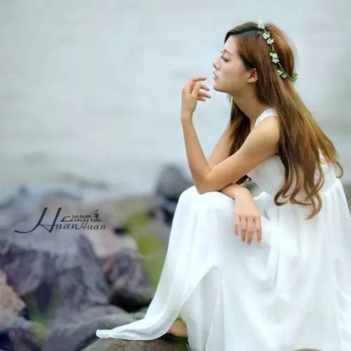 爱在左岸，心往右转  第1张