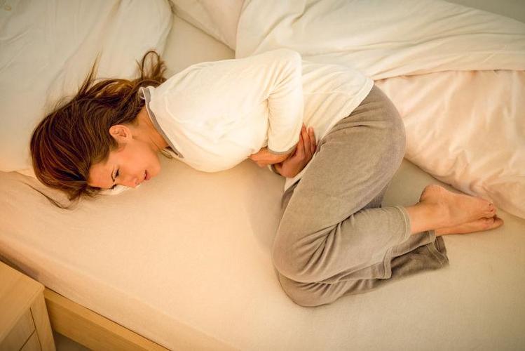 疼出来的女人  第1张