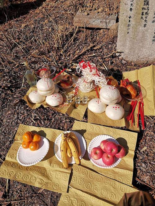 清明时节，那些眼花缭乱的祭品  第1张