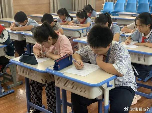 吴江经济技术开发区天和小学：诗词风浸润校园 飞花令传韵悠长  第1张