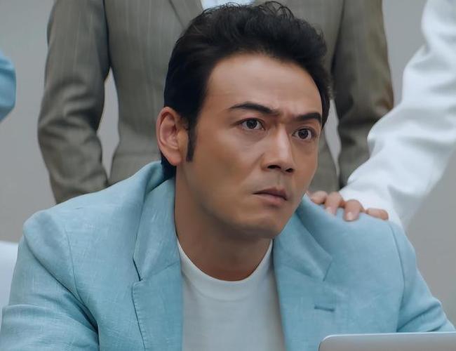 7位“霸总专业户”：挤眉弄眼、歪头晃脑，油腻得让人抠脚趾  第1张