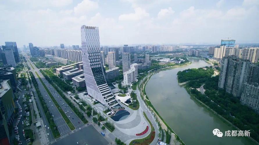 成都东站到高新区锦晖西二路怎么坐车  第1张