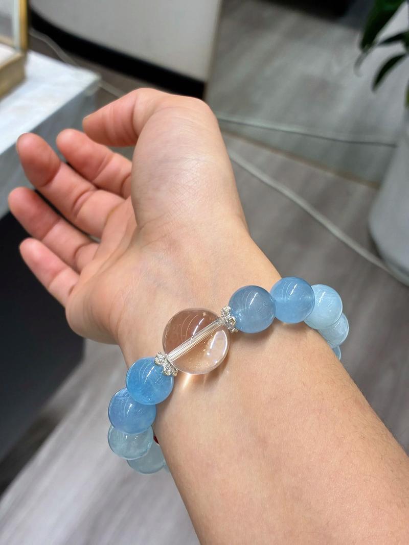 如星光折射到海洋,海蓝宝石首饰大赏 第1张 如星光折射到海洋,海蓝宝石首饰大赏 第1张