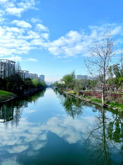 有这样的风景,我也喜欢上班 第1张 有这样的风景,我也喜欢上班 第1张