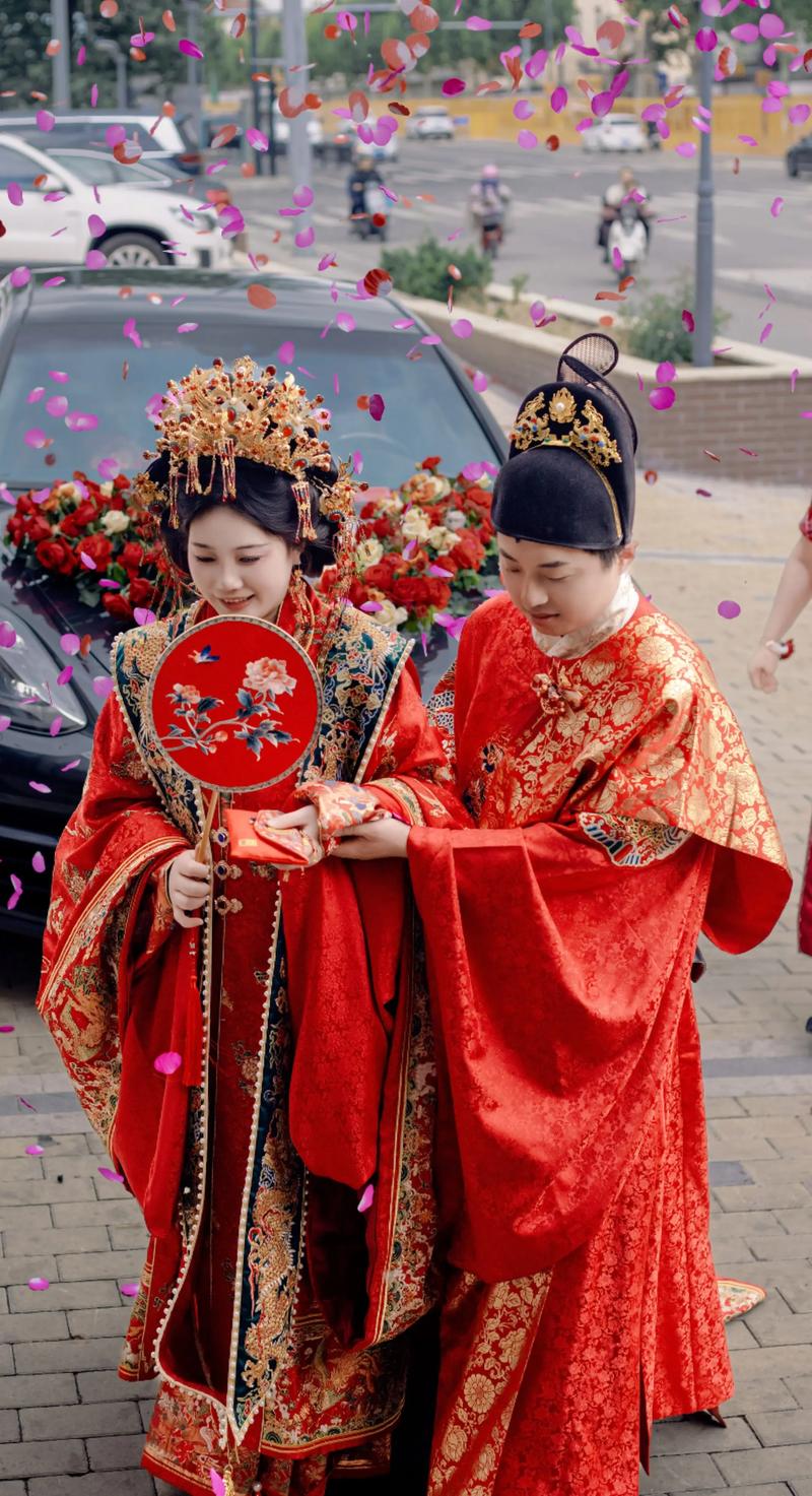 红旗出征，幸福一生，楼兰一响，儿孙满堂！南充仪陇马鞍接新娘  第1张